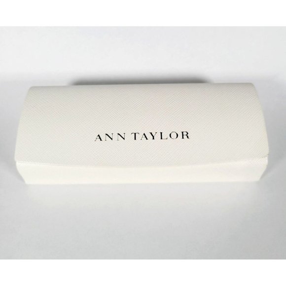 Ann Taylor Off White / Ivory Magnetic Glasses Hard Case | Silver Name Logo - Picture 9 of 12